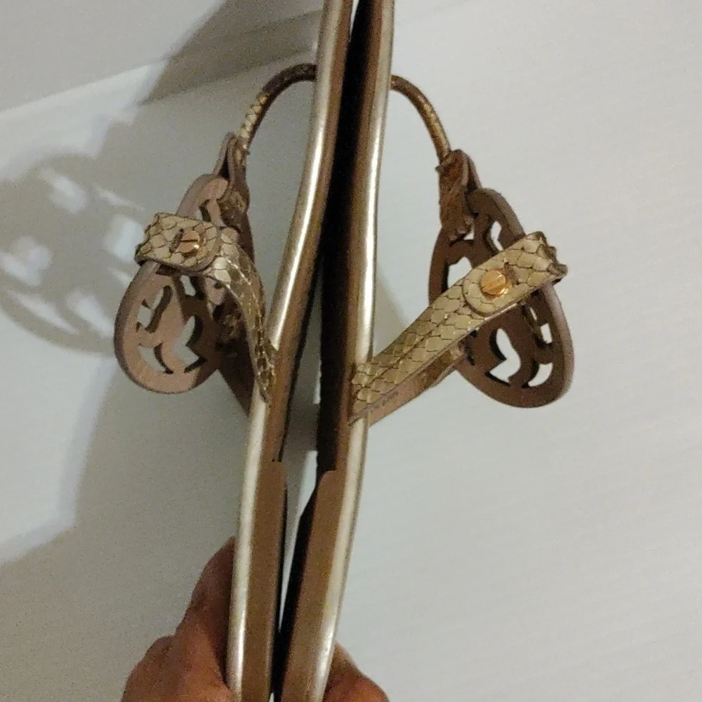 Tory Burch Metallic Gold Tumbled Miller Sandals Size 10
